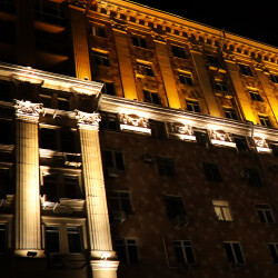 BRY-FLOOD-CF-10W-BLC-3000K-IP65-LED FLOODLIGHT - (1)