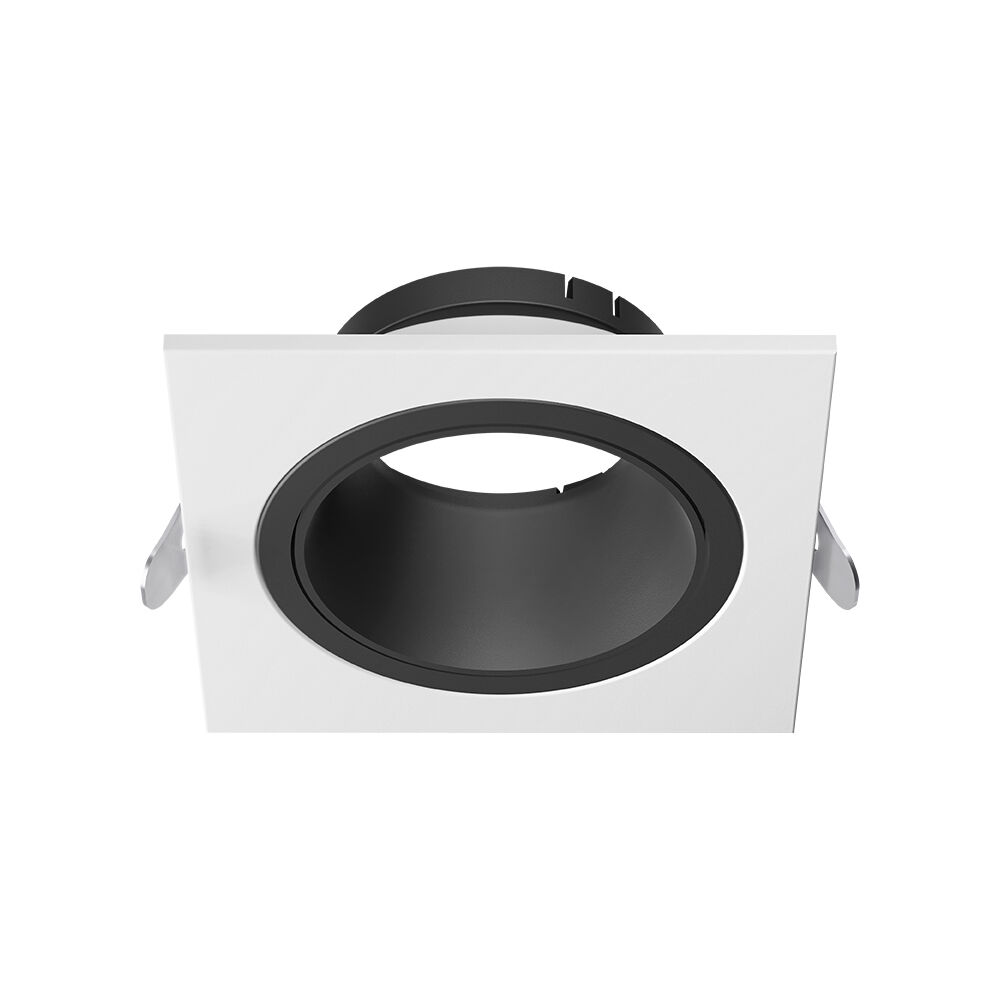 BRY-GATA-A-1D-SQR-WHT-BLC-SPOTLIGHT - 3