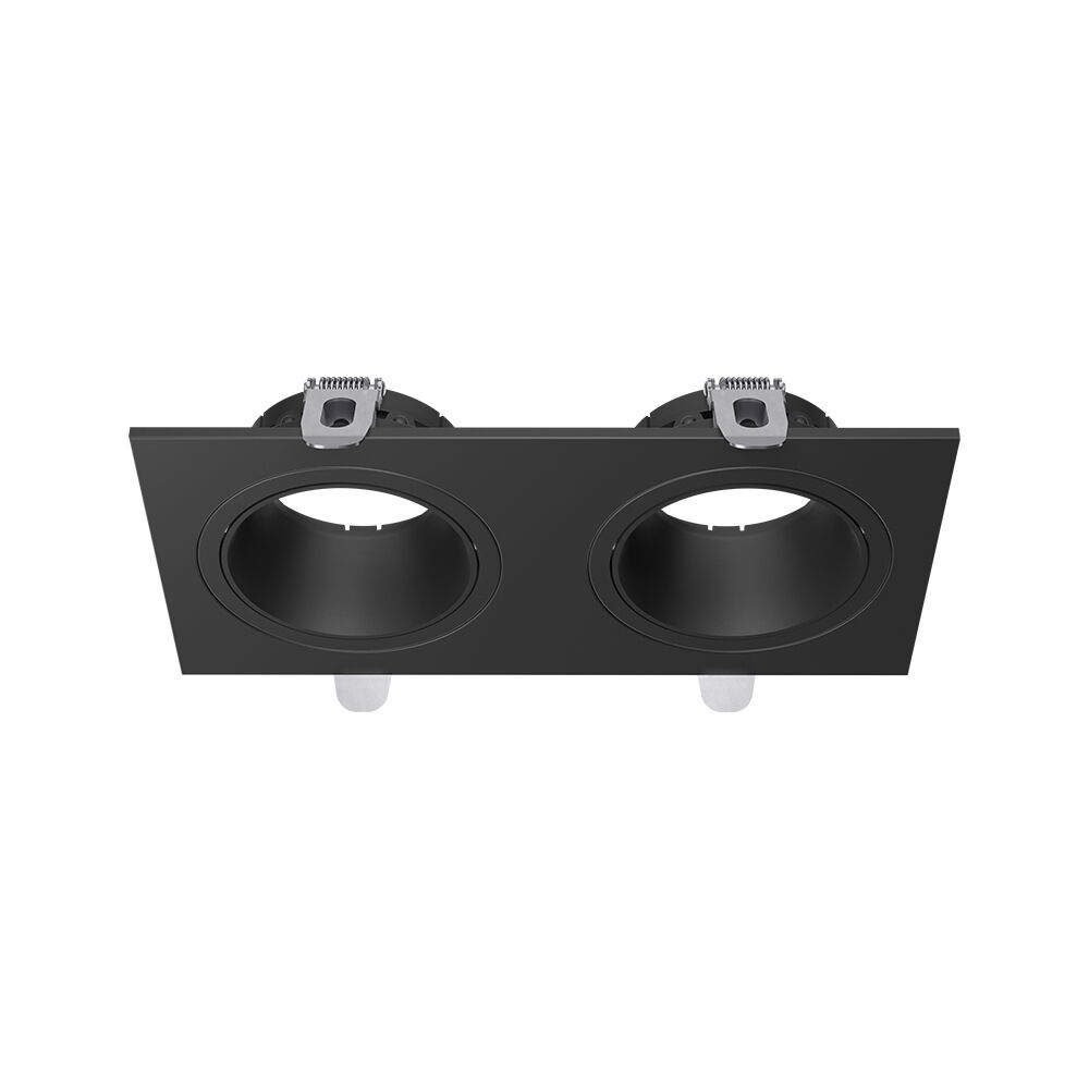 BRY-GATA-A-2D-SQR-BLC-BLC-SPOTLIGHT - 3