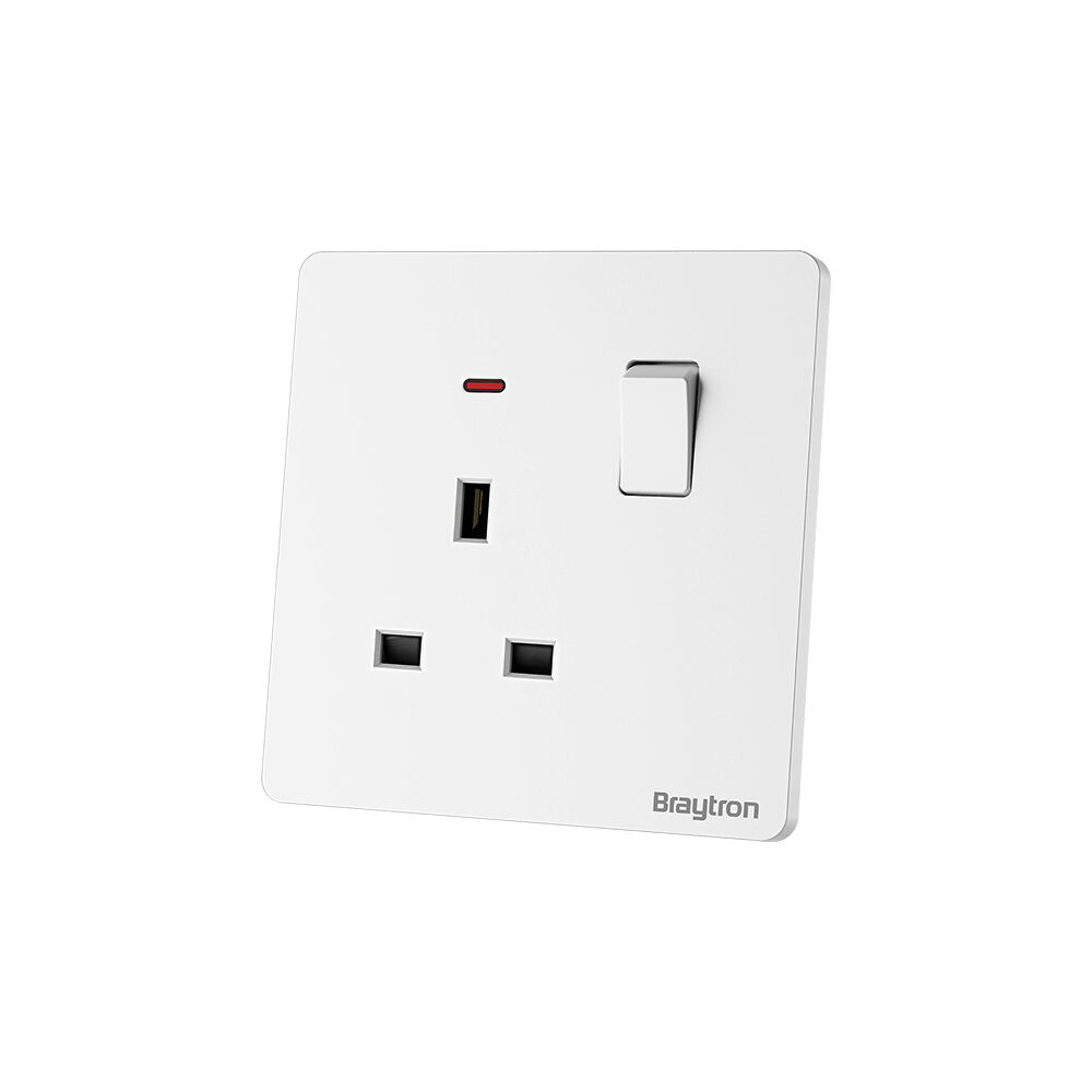 BRY-LENA-UK-1G-13A-WHT-SOCKET - 1