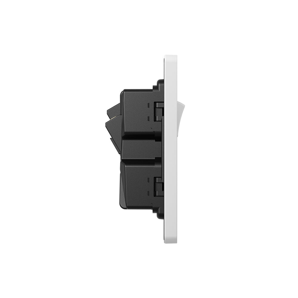 BRY-LENA-UN-1G-16A-WHT-SOCKET - 3