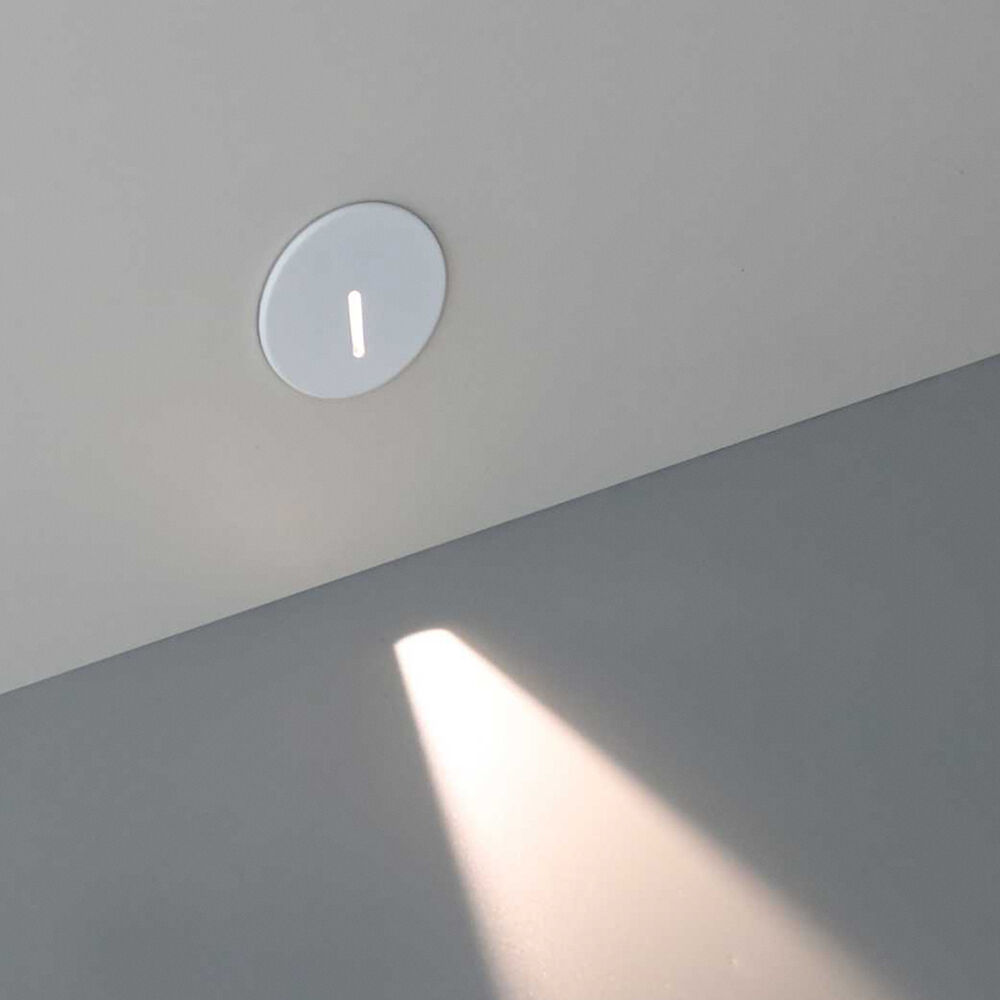 BRY-VEKSUS-B-2-RND-WHT-STEPLIGHT COVER - 2