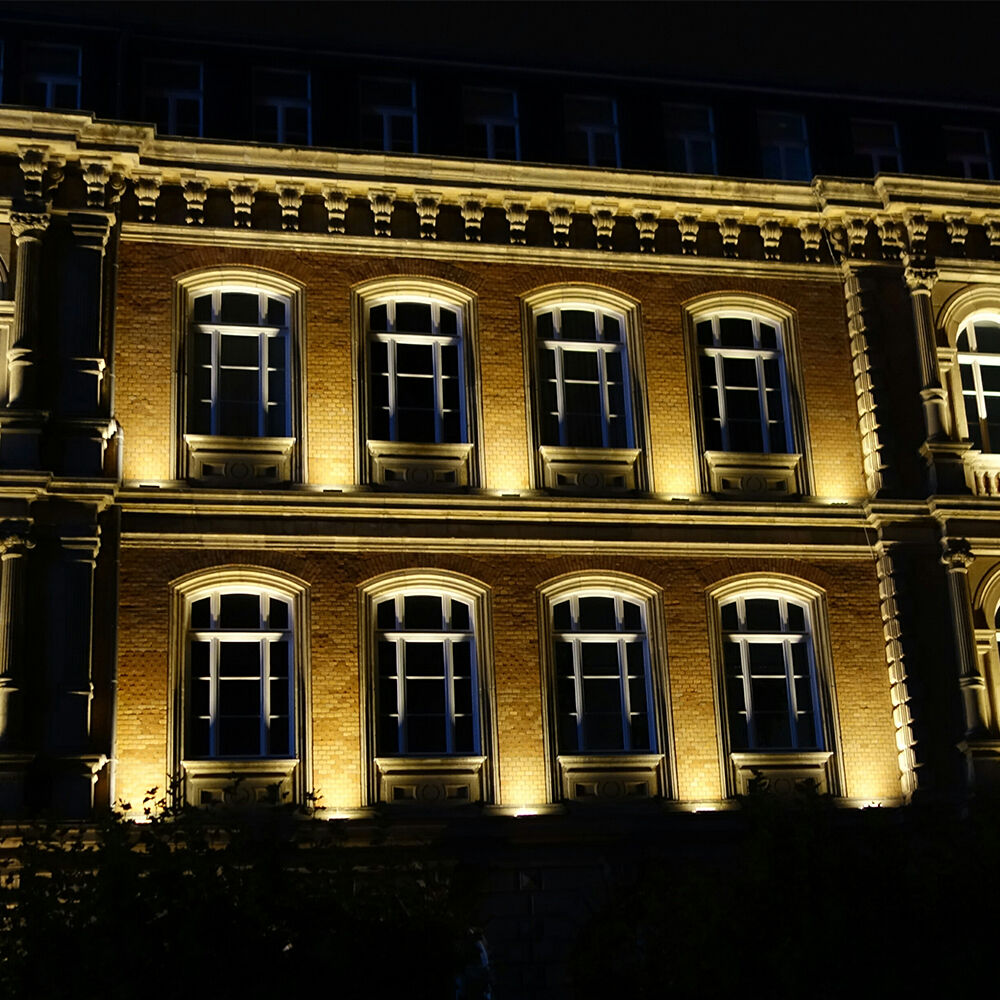 BRY-WALL-86W-GRY-AMBER-IP67-WALL WASHER - 2